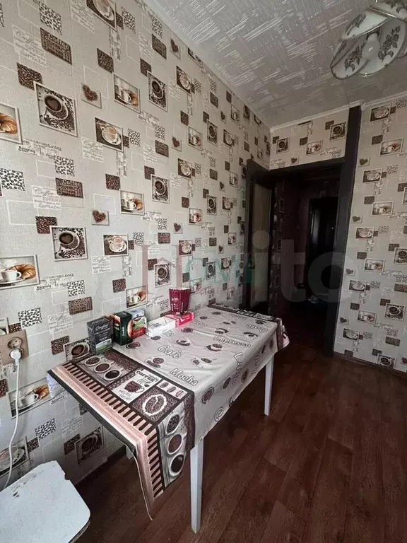 3-к. квартира, 60 м, 6/9 эт. - Фото 0