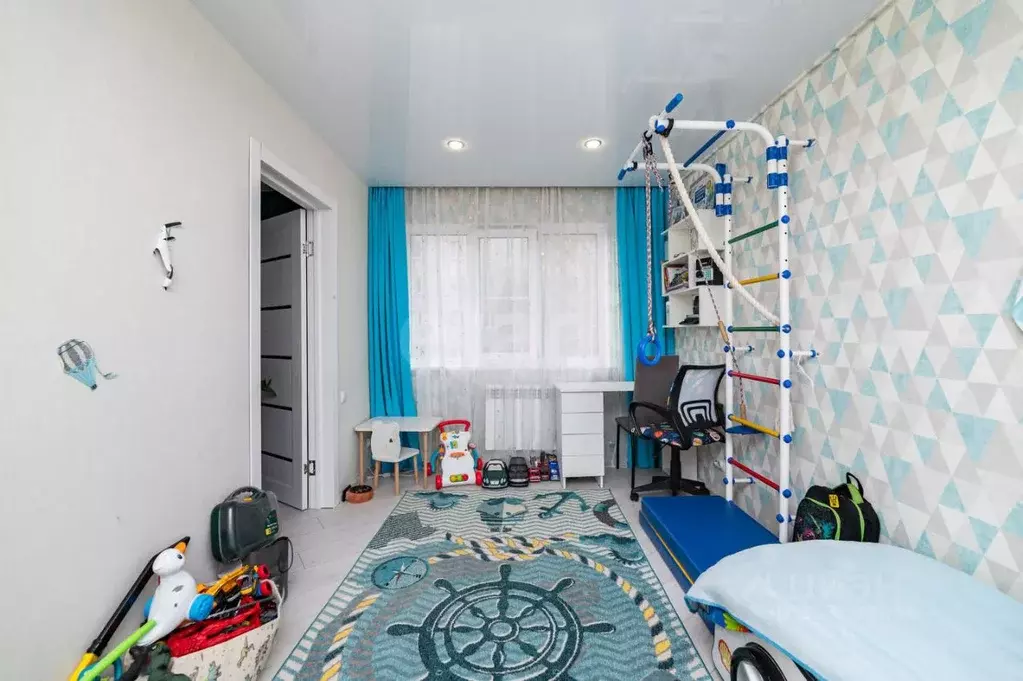 3-к кв. Курганская область, Курган ул. Кирова, 115Б (58.6 м) - Фото 0