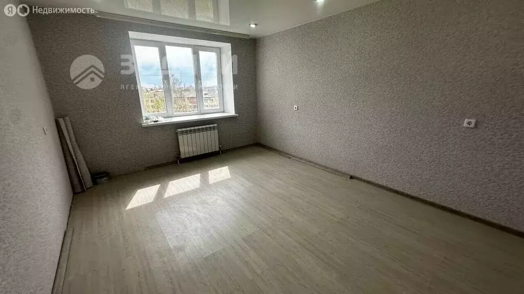 1-комнатная квартира: Шумерля, улица МОПРа, 1 (33 м) - Фото 1