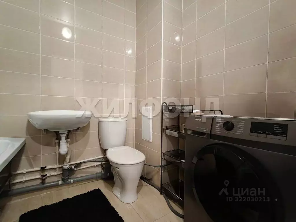 1-к кв. Новосибирская область, Новосибирск ул. Бородина, 56 (37.0 м) - Фото 2