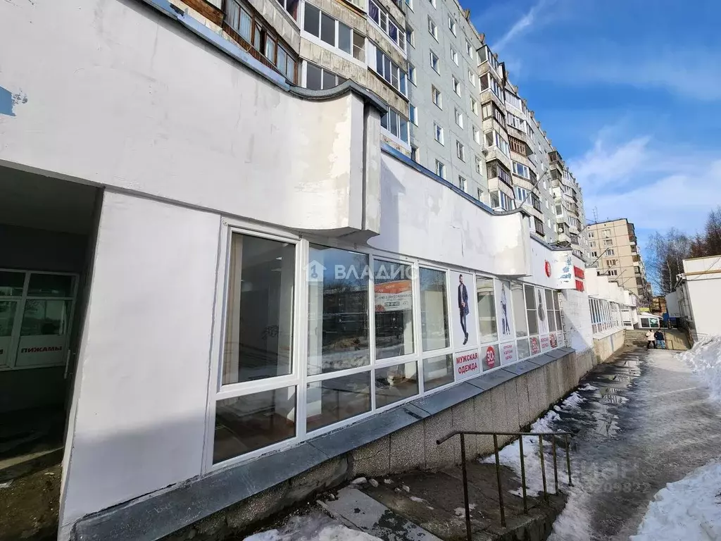 Торговая площадь в Коми, Сыктывкар Коммунистическая ул., 46 (70 м) - Фото 1