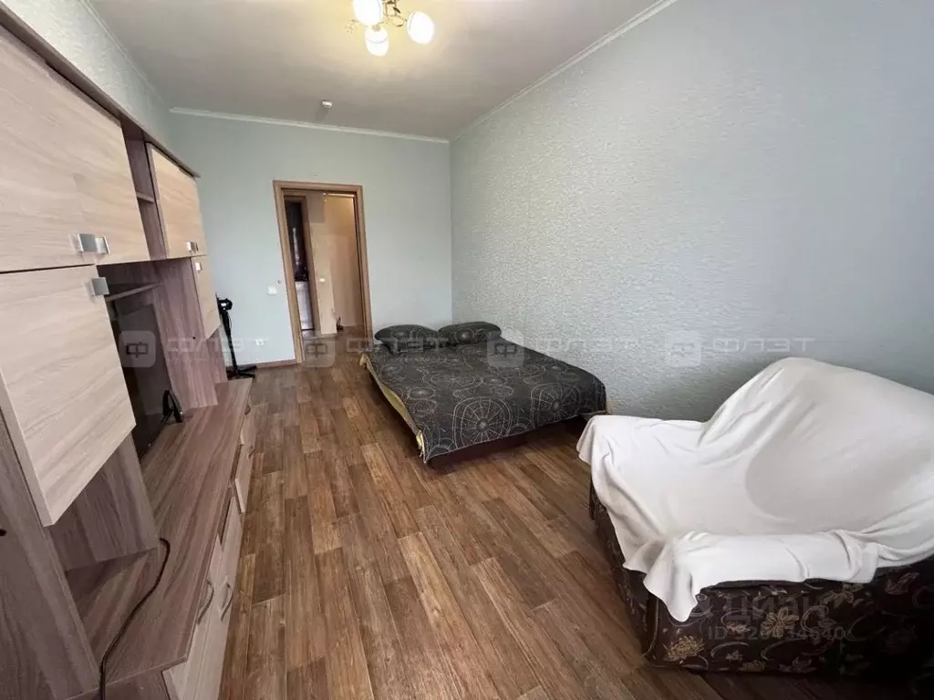 1-к кв. Татарстан, Казань ул. Баки Урманче, 5 (40.7 м) - Фото 1