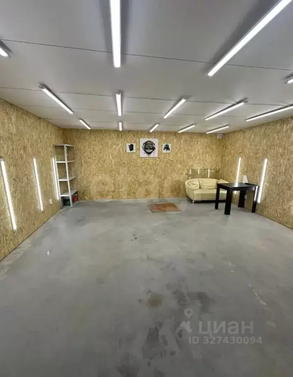 Гараж в Тюменская область, Тюмень Микрорайон мыс, ул. Малиновского, 4 ... - Фото 1