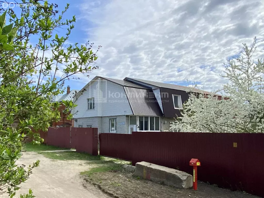 Дом в Владимир, Офицерская улица, 109 (260 м) - Фото 0