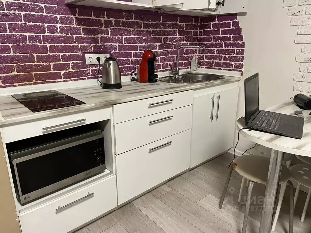 Студия Москва, Москва, Щербинка ул. Барышевская Роща, 12 (28.0 м) - Фото 1