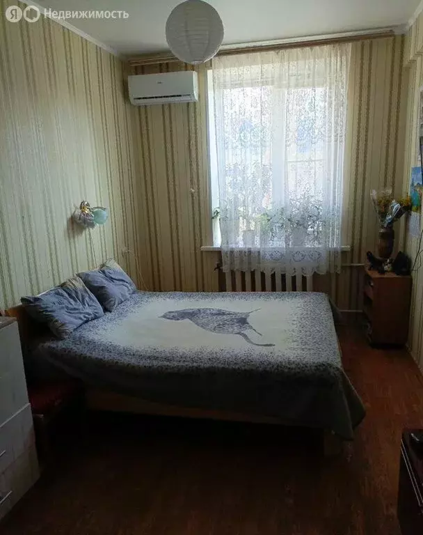 3-комнатная квартира: Волгодонск, улица Кадолина, 8 (72.6 м) - Фото 0