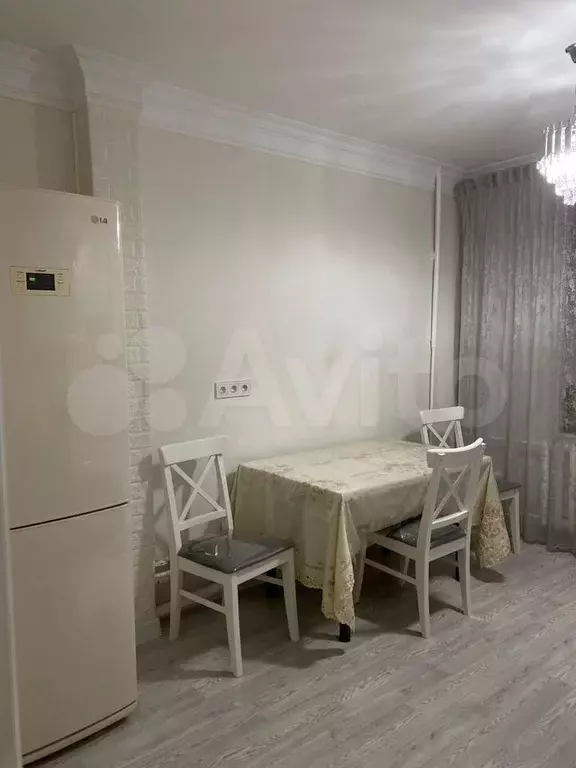 3-к. квартира, 70 м, 2/9 эт. - Фото 1
