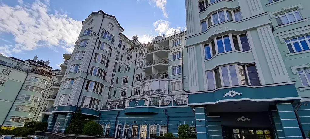 Продается 3-комнатная квартира - Фото 2