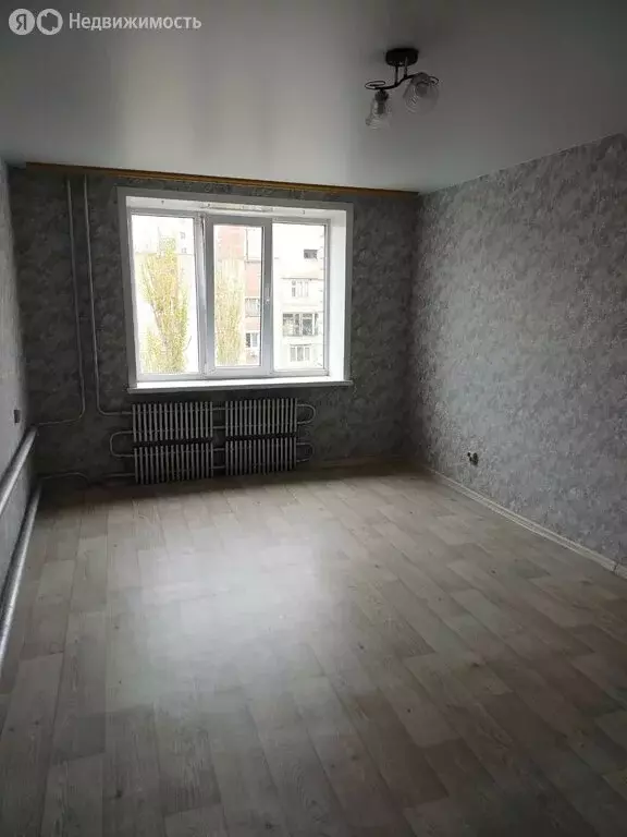 1к в 8-комнатной квартире (17.5 м) - Фото 1