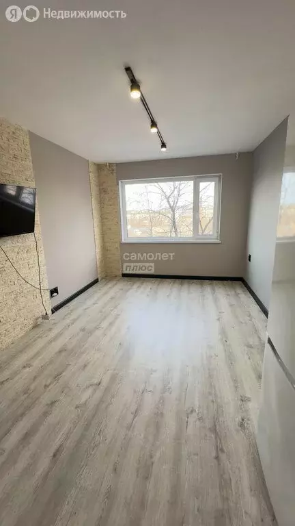 3-комнатная квартира: Мурманск, проспект Героев-Североморцев, 78к2 ... - Фото 1