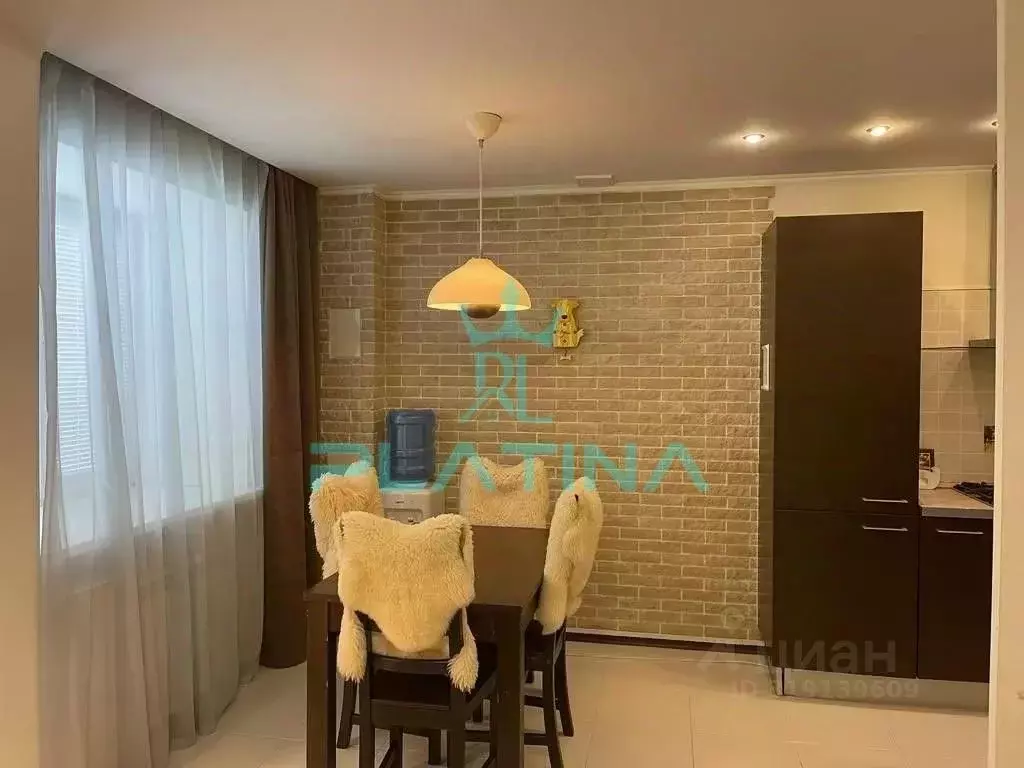 3-к кв. Татарстан, Казань ул. Толбухина, 5 (70.0 м) - Фото 1