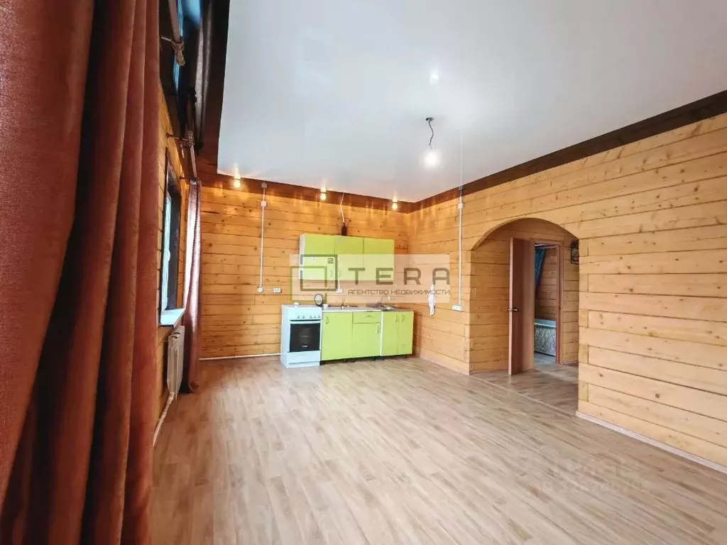 Дом в Башкортостан, Иглинский сельсовет, с. Иглино ул. Сагита Агиша, ... - Фото 1