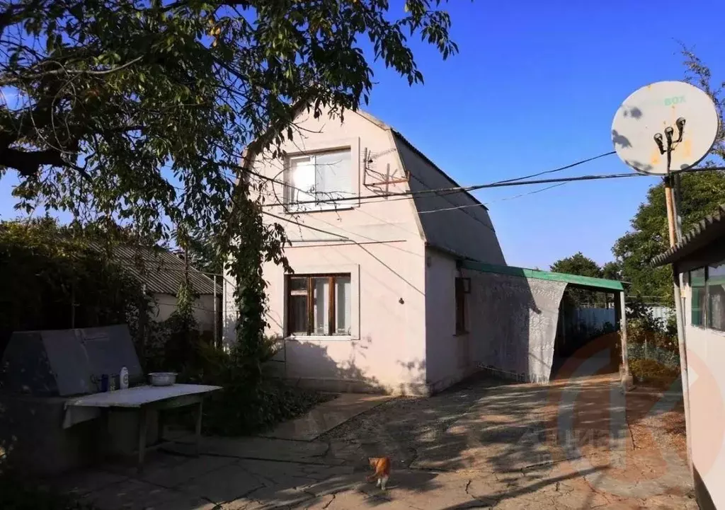 Дом в Крым, Симферопольский район, Гвардейское пгт ул. Салгирная, 42 ... - Фото 1