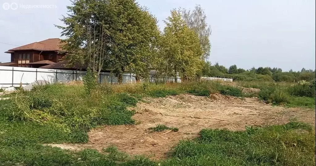 Участок в Тверская область, Конаковский муниципальный округ, деревня ... - Фото 1