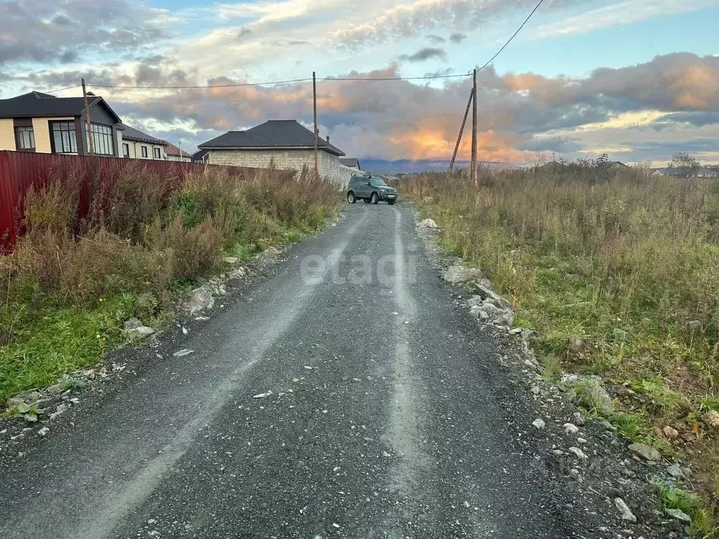 Участок в Сахалинская область, Анивский городской округ, с. Троицкое ... - Фото 1