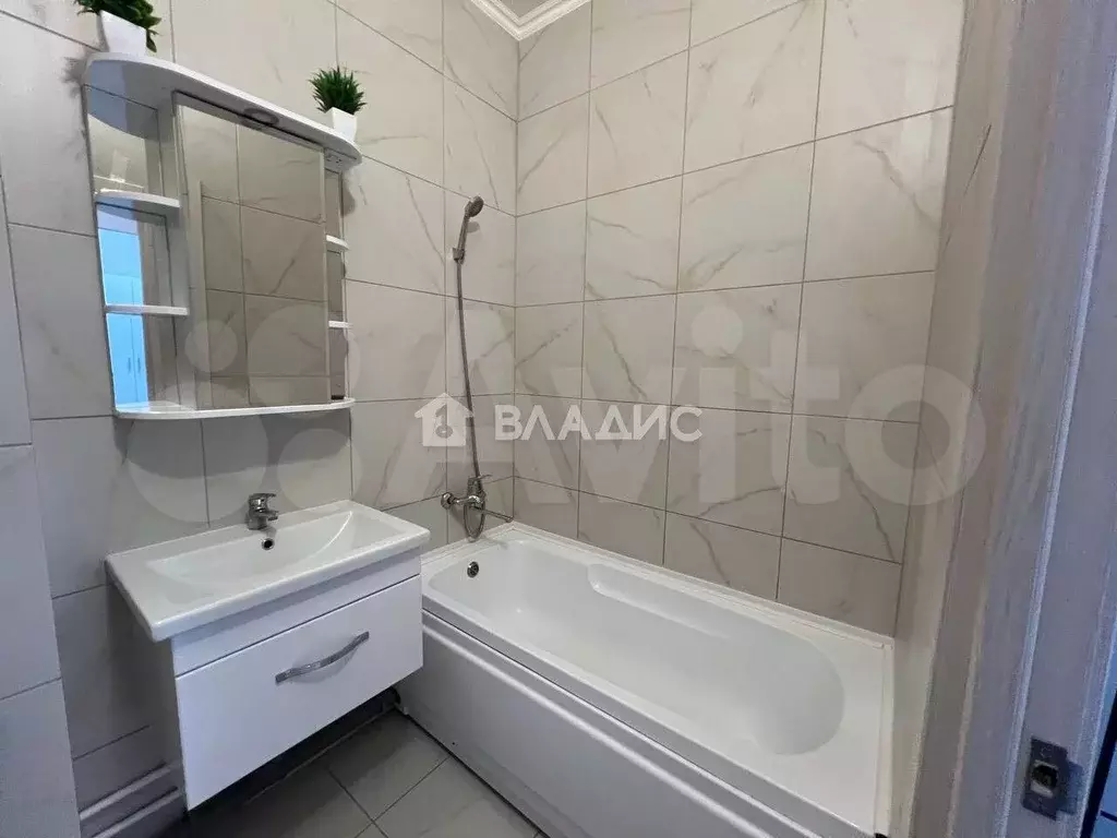 1-к. квартира, 49,8 м, 9/17 эт. - Фото 1