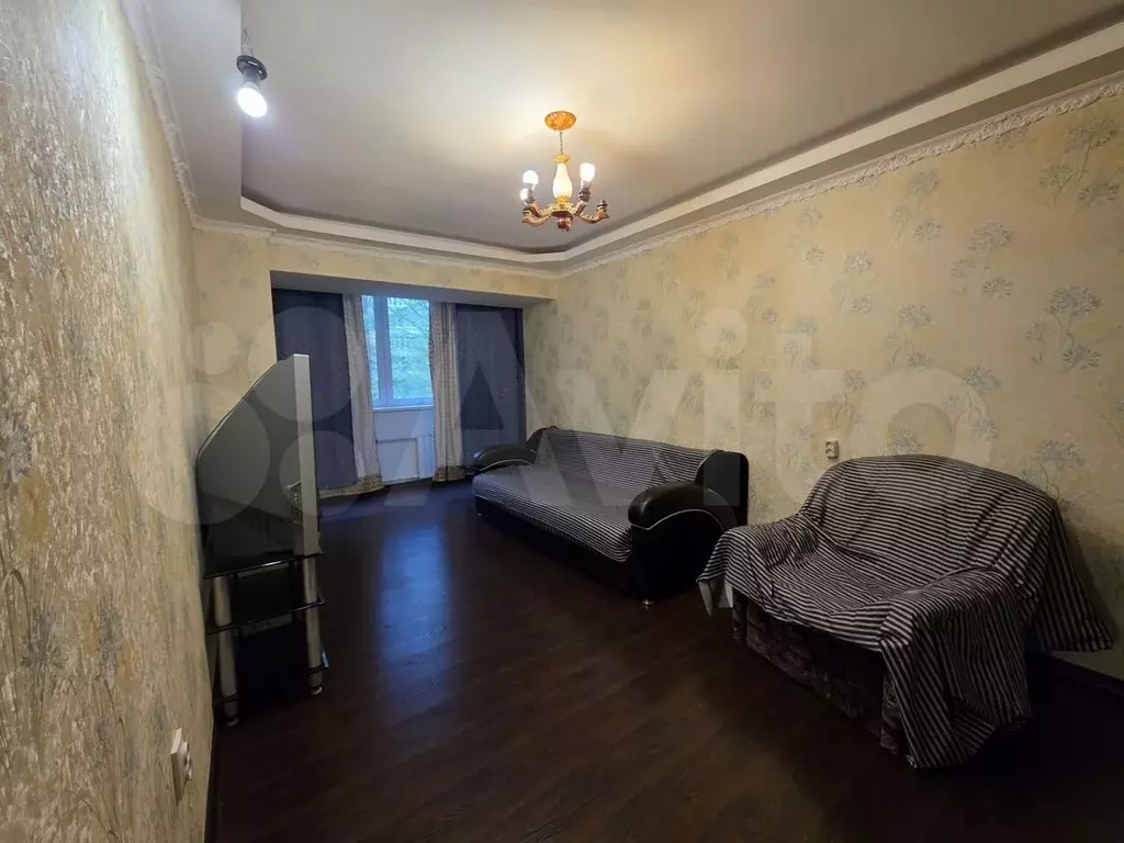 1-к. квартира, 33 м, 1/9 эт. - Фото 0