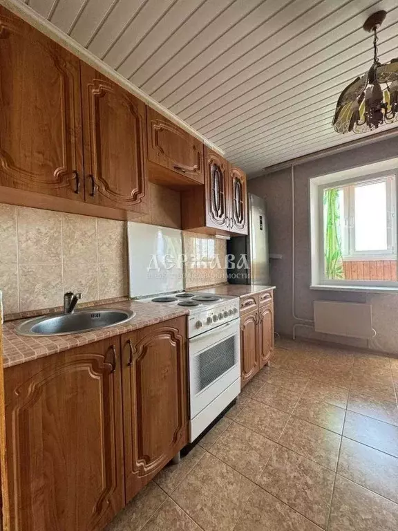4-к кв. Белгородская область, Старый Оскол Восточный мкр, 2А (88.0 м) - Фото 0