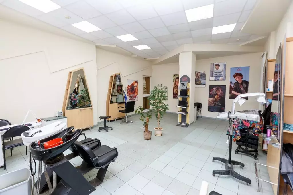 Помещение свободного назначения в Челябинская область, Челябинск ул. ... - Фото 2