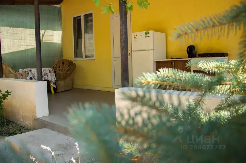 Комната Крым, Керчь ул. Пляжная, 12 - Фото 1