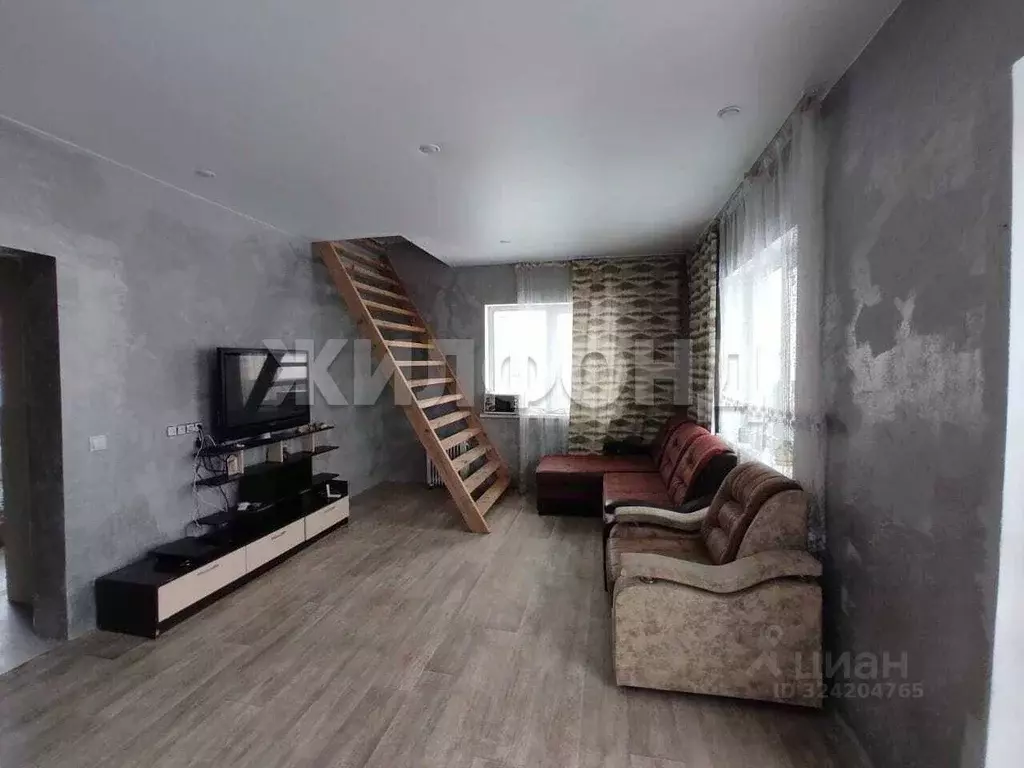 Дом в Новосибирская область, Новосибирский район, Краснообск рп 72 ... - Фото 1