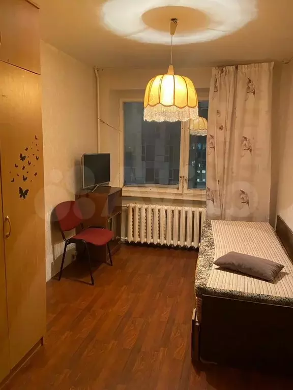 Комната 11 м в 3-к., 9/9 эт. - Фото 0