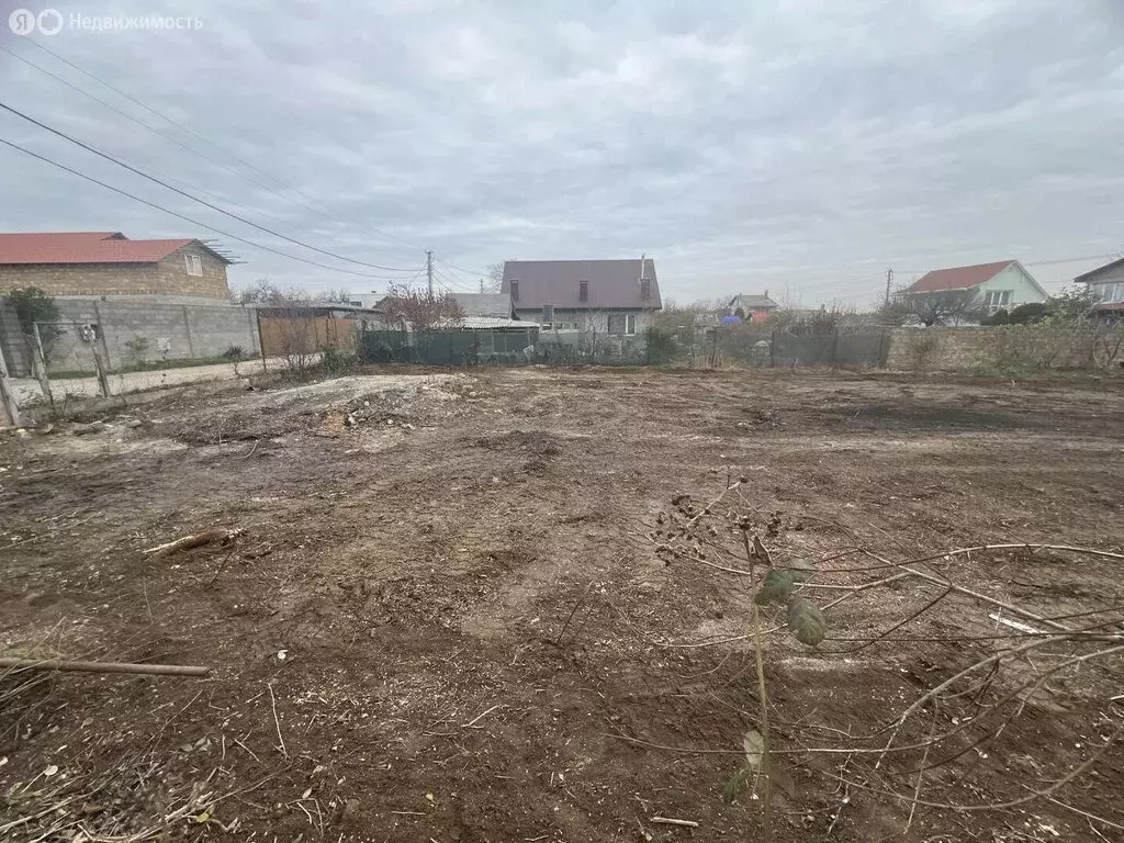 Участок в Севастополь, садовое товарищество Строитель, Айвовая улица ... - Фото 0