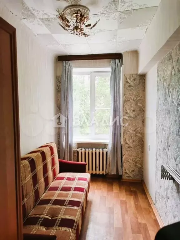 Комната 8,7 м в 3-к., 2/4 эт. - Фото 0
