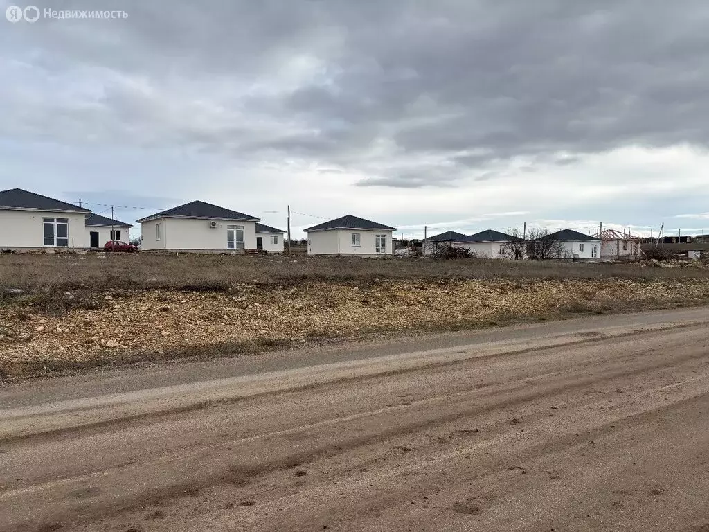 Участок в Симферопольский район, село Трудовое (6 м) - Фото 0