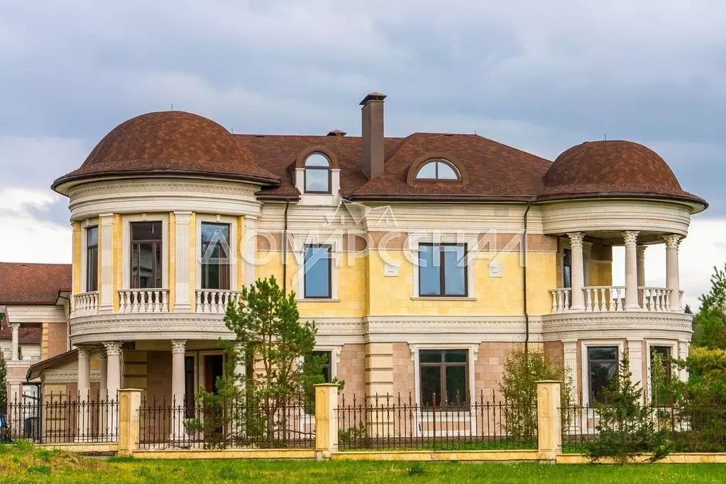 Дом в Москва № 151 кв-л,  (856 м) - Фото 1