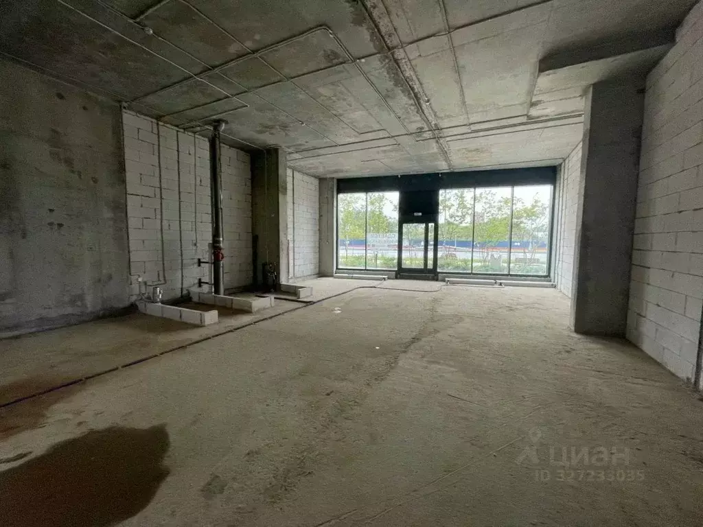 Торговая площадь в Москва наб. Марка Шагала, 11к1 (121 м) - Фото 2