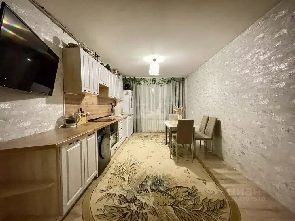 3-к кв. Тюменская область, Тюмень ул. Червишевский Тракт, 94 (65.0 м) - Фото 1