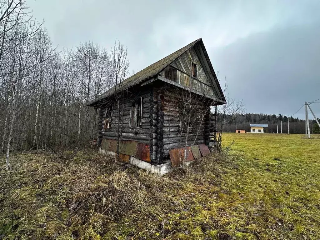 Дом в Новгородская область, Маловишерский район, Веребьинское с/пос, ... - Фото 0