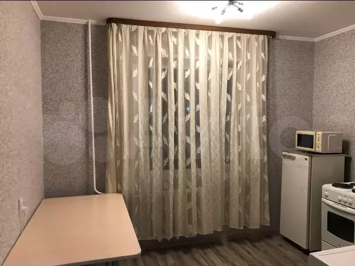 1-к. квартира, 38 м, 2/9 эт. - Фото 1