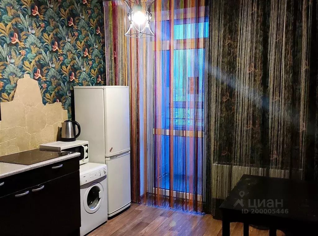 1-к кв. Свердловская область, Екатеринбург ул. Щорса, 103 (40.0 м) - Фото 2