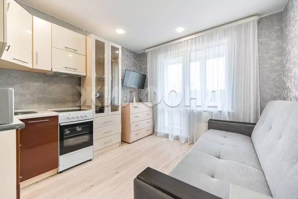 Студия Алтайский край, Барнаул просп. Энергетиков, 4 (16.9 м) - Фото 1