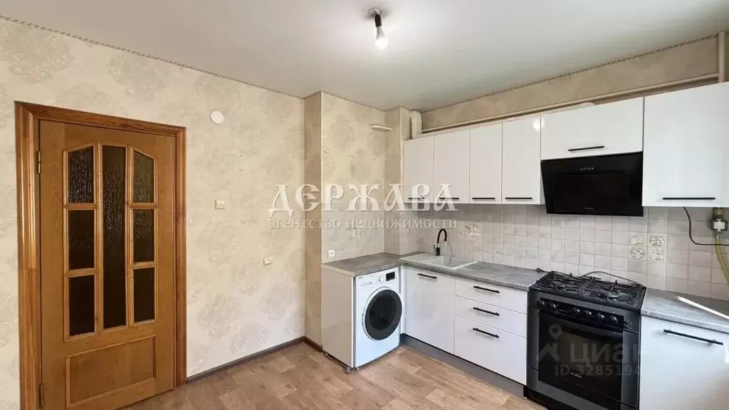 3-к кв. Белгородская область, Старый Оскол Комсомольский просп., 1 ... - Фото 2
