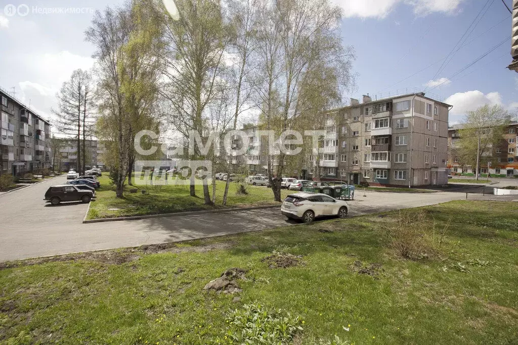2-комнатная квартира: Кемерово, проспект Шахтёров, 46 (44.6 м) - Фото 2