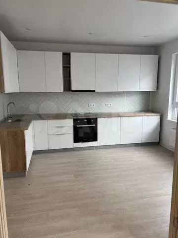 2-к. квартира, 71,5 м, 8/18 эт. - Фото 0