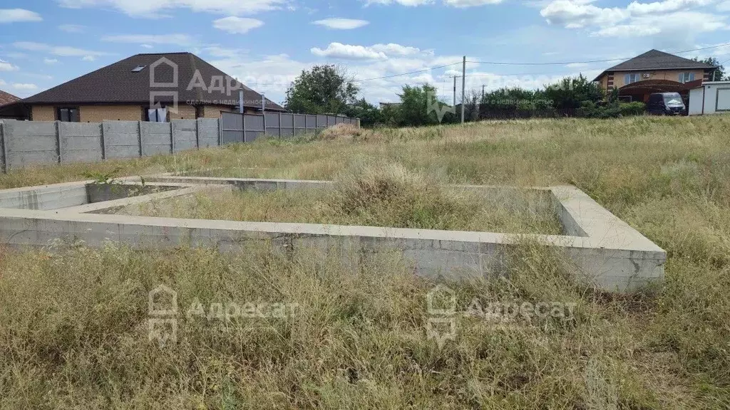 Участок в Волгоградская область, Волгоград ул. Левитана (10.0 сот.) - Фото 1