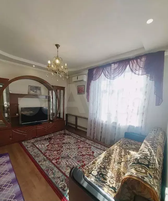2-к. квартира, 45 м, 5/5 эт. - Фото 1