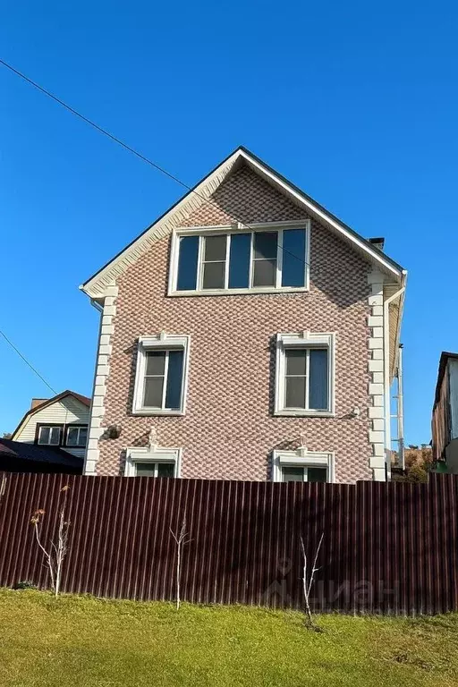 Дом в Калужская область, Малоярославец пер. Кутузова, 5 (248 м) - Фото 1