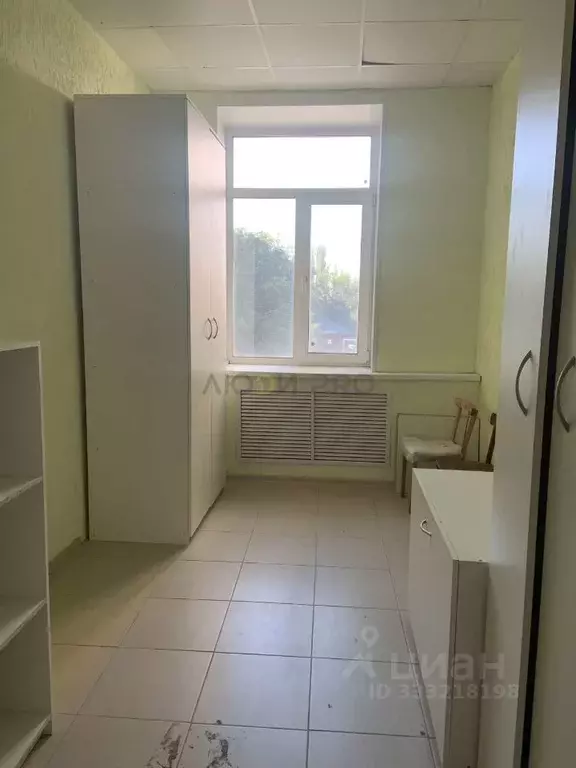 Офис в Саратовская область, Саратов ул. Имени Е.И. Пугачева, 10 (11 м) - Фото 1