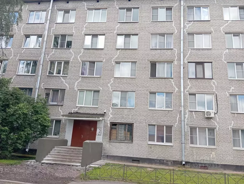 Комната Санкт-Петербург, Санкт-Петербург, Колпино Павловская ул., 92 ... - Фото 1