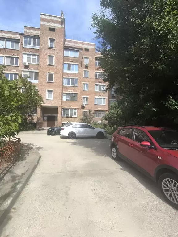1-к кв. Крым, Керчь ул. Карла Маркса, 10 (32.0 м) - Фото 0