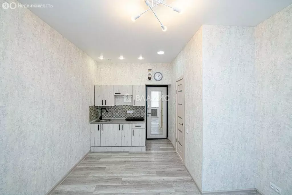 Квартира-студия: Нижний Новгород, улица Героя Рябцева, 16 (17 м) - Фото 2