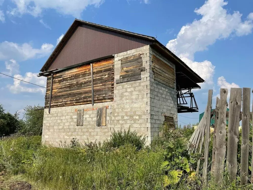 Дом в Свердловская область, Талица ул. Микоян, 16 (130 м) - Фото 0