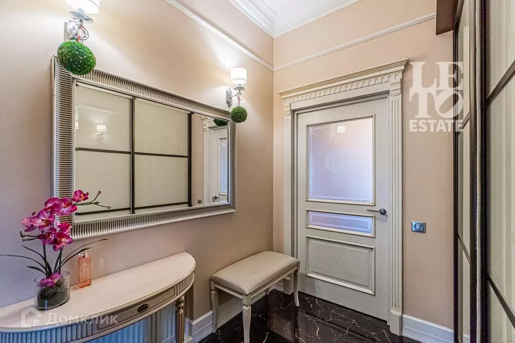 Продаётся 3-к квартира, 200 м - Фото 1
