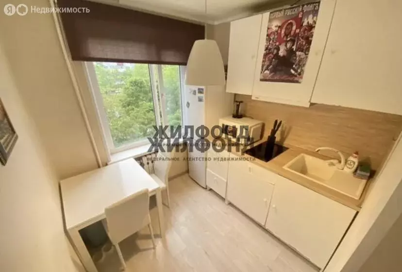 1-комнатная квартира: Петропавловск-Камчатский, проспект Победы, 8 (30 ... - Фото 1