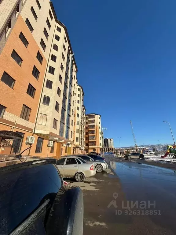 3-к кв. Ингушетия, Магас ул. Мочко Базоркина, 7 (100.0 м) - Фото 1